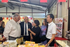 Kết nối doanh nghiệp Việt Nam với các đối tác Hy Lạp tại Triển lãm. (Nguồn: Đại sứ quán cung cấp/TTXVN phát)