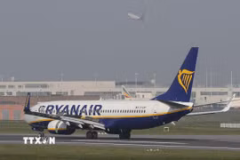 Máy bay của hãng hàng không Ryanair. (Nguồn: THX/TTXVN)