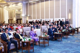 Chiều 16/5, tại Hà Nội, Thủ tướng Phạm Minh Chính và Thủ tướng Vương quốc Thái Lan Lan Paetongtarn Shinawatra đồng chủ trì Diễn đàn doanh nghiệp Việt Nam-Thái Lan năm 2025 với chủ đề “Một cộng một trên ba kết nối.” (Ảnh: Dương Giang/TTXVN)
