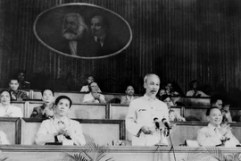 Chủ tịch Hồ Chí Minh đọc Báo cáo chính trị tại Đại hội Đại biểu toàn quốc lần thứ III của Đảng (9/1960). (Ảnh: TTXVN)