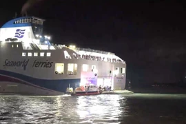 Không có thương tích nghiêm trọng nào được báo cáo, nhưng có 27 người bị thương nhẹ do cú sốc mà họ trải qua khi phà bị mắc cạn. (Nguồn: Lực lượng bảo vệ bờ biển Mokpo)