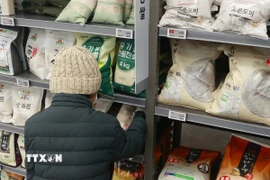 Gạo được bày bán tại siêu thị ở Seoul, Hàn Quốc. (Nguồn: Yonhap/TTXVN)