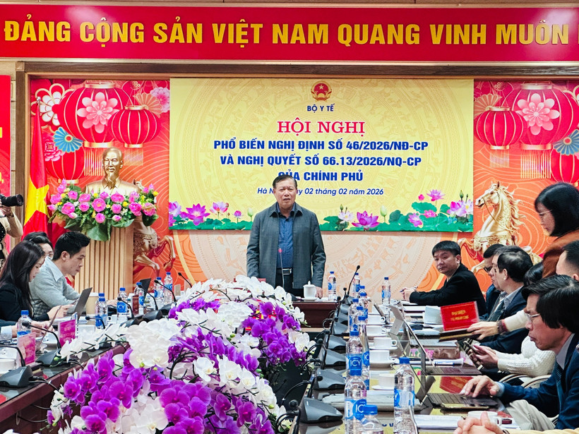 Thứ trưởng Bộ Y tế Đỗ Xuân Tuyên phát biểu tại Hội nghị. (Ảnh: T.G/Vietnam+)