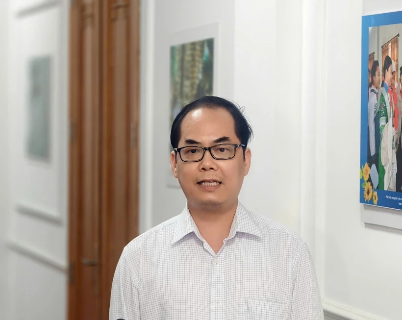 Tiến sỹ Tạ Mạnh Hùng - Phó Cục trưởng Cục Quản lý Dược (Bộ Y tế). (Ảnh: PV/Vietnam+)