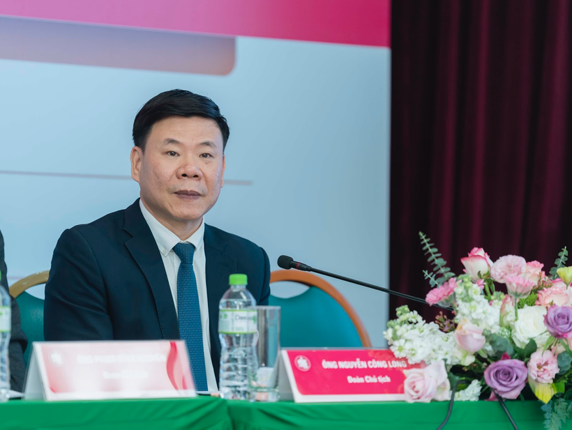 Phó giáo sư Nguyễn Công Long - Giám đốc Trung tâm Tiêu hoá-Gan mật (Bệnh viện Bạch Mai) được bầu làm Chủ tịch Hội Nội soi tiêu hóa và can thiệp Việt Nam. (Ảnh: PV/Vietnam+)