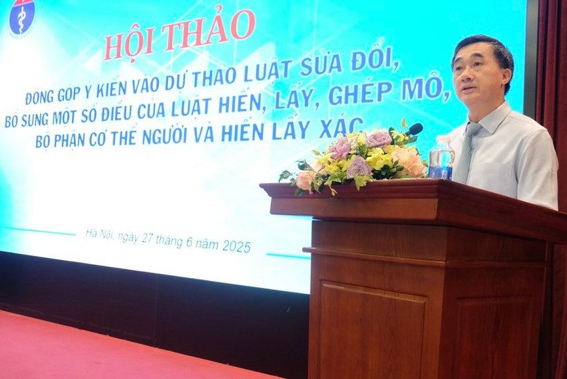 Thứ trưởng Bộ Y tế Trần Văn Thuấn phát biểu tại Hội thảo. (Ảnh: PV/Vietnam+)