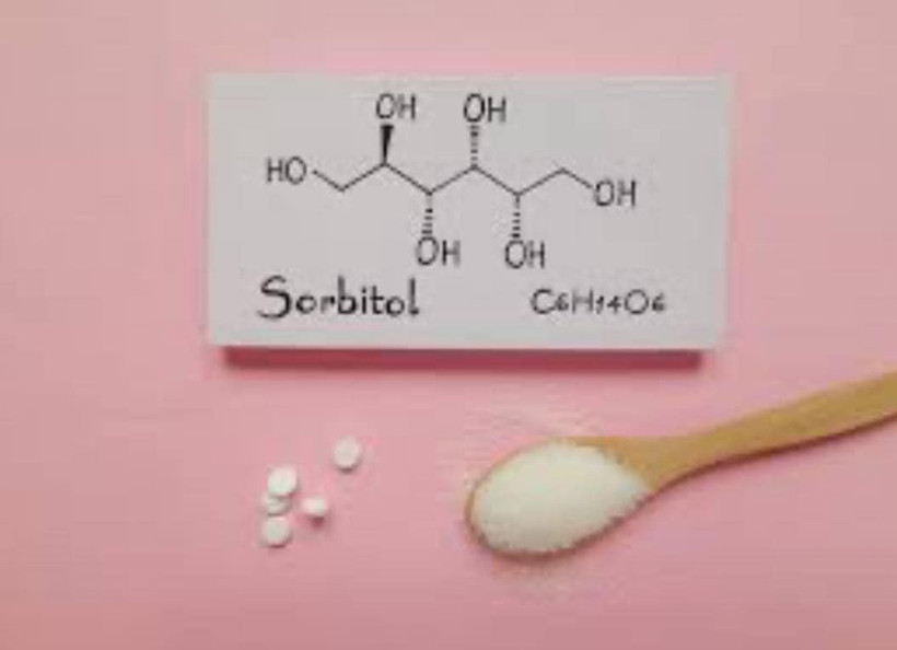 Sorbitol là một hợp chất hữu cơ thuộc loại rượu đường có công thức hóa học C6H14O6.