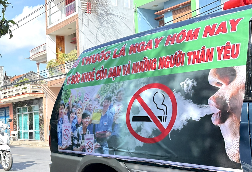 Ngày Thế giới không thuốc lá 31/5 năm 2025, Tổ chức Y tế Thế giới lựa chọn chủ đề “Vạch trần sự hấp dẫn giả tạo”. (Ảnh: PV/Vietnam+)