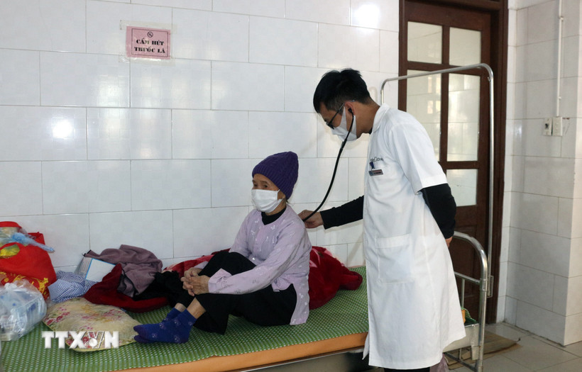 Bệnh nhân điều trị nội trú tại Bệnh viện Lao và bệnh Phổi tỉnh Hà Nam. (Ảnh: Nguyễn Chinh/TTXVN)