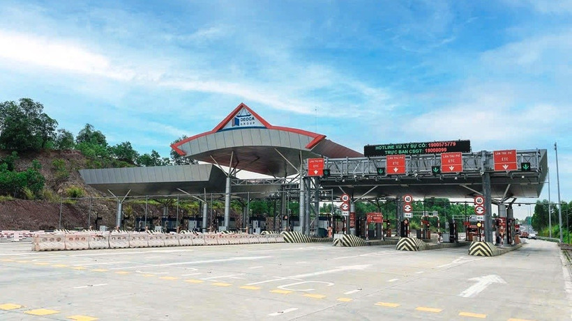 Trạm thu phí Km93+160, Quốc lộ 1 thuộc Dự án cao tốc Bắc Giang-Lạng Sơn. (Ảnh: PV/Vietnam+)