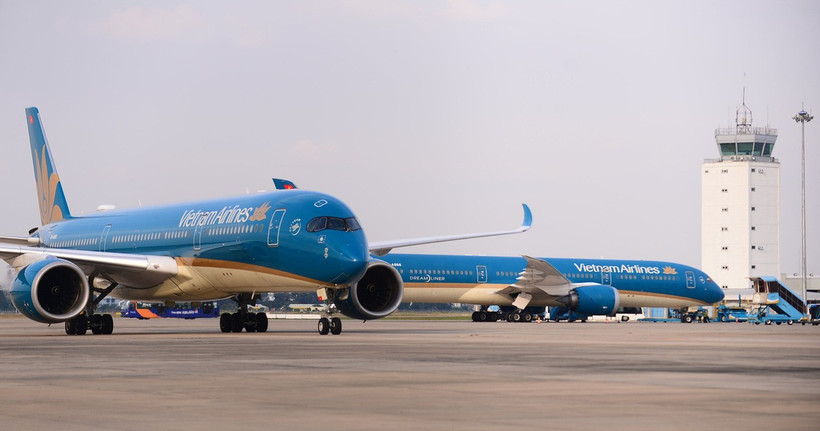 Máy bay của Hãng hàng không Vietnam Airlines tại Sân bay Tân Sơn Nhất. (Ảnh: PV/Vietnam+)