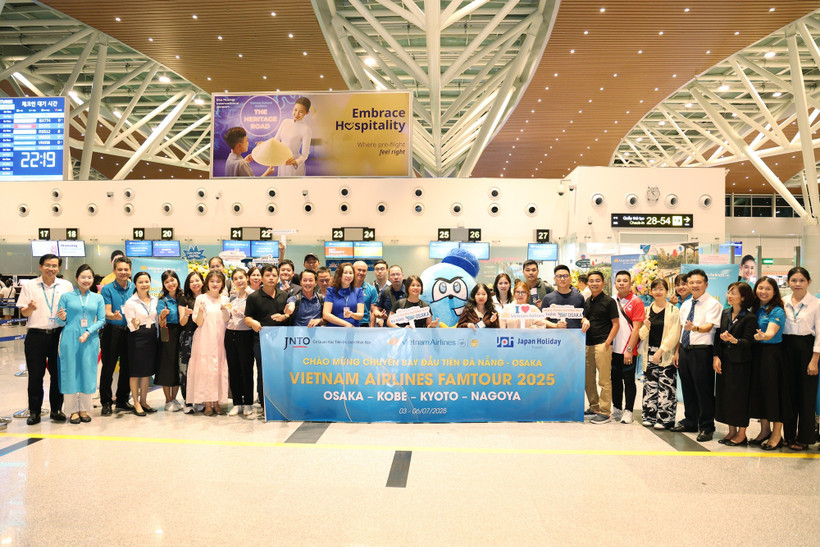 Vietnam Airlines khai trương đường bay thẳng kết nối hai thành phố biển Đà Nẵng-Osaka. (Ảnh: PV/Vietnam+)