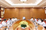 Thường trực Ban Bí thư Trần Cẩm Tú làm việc với Học viện Chính trị Quốc gia Hồ Chí Minh. (Ảnh: Phương Hoa/TTXVN)