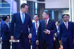 Thủ tướng Lê Minh Hưng và Giám đốc điều hành Diễn đàn Kinh tế Thế giới (WEF) Stephan Mergenthaler tham dự Diễn đàn Kinh tế Mùa thu 2026 (AEF 2026). (Ảnh: Dương Giang/TTXVN)