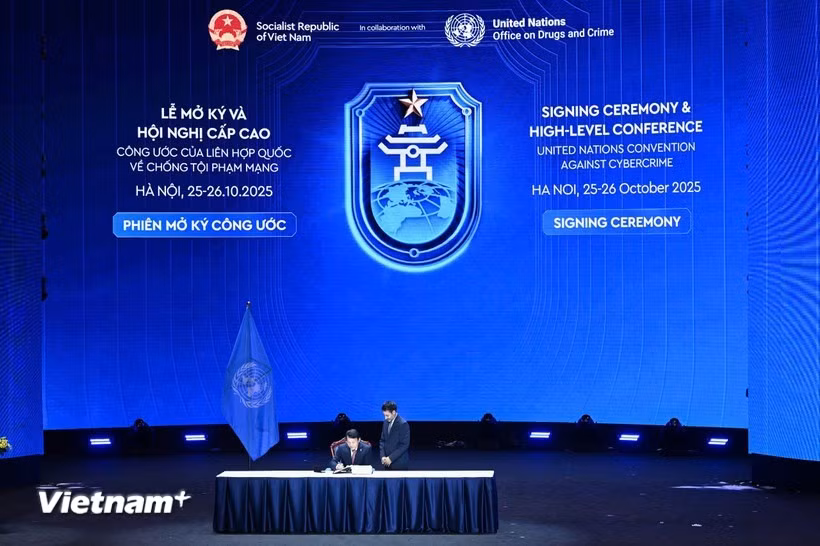 vnp-le-mo-ky-cong-uoc-ha-noi-3.jpg