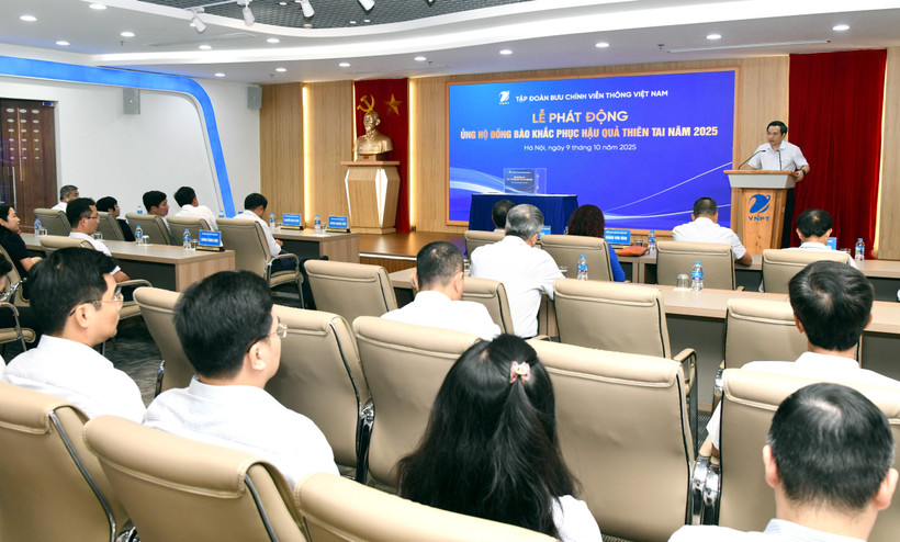 Dự kiến người VNPT sẽ ủng hộ người dân gặp thiên tai, bão lũ khoảng 15 tỷ đồng. (Ảnh: PV/Vietnam+)