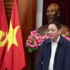 Bộ trưởng Bộ Văn hóa, Thể thao và Du lịch Nguyễn Văn Hùng phát biểu tại buổi làm việc. (Ảnh: Nam Nguyễn/Vietnam+)