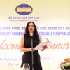 Thứ trưởng Bộ Ngoại giao Lê Thị Thu Hằng phát biểu tại tiệc chào mừng Hội nghị Lãnh sự danh dự Việt Nam lần thứ 2" tại Hà Nội. (Ảnh: BNG)