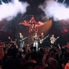 Ban nhạc Bức Tường sẽ có chuyến lưu diễn tại châu Âu, mang tinh thần rock Việt ra thế giới. (Ảnh: CTV/Vietnam+)