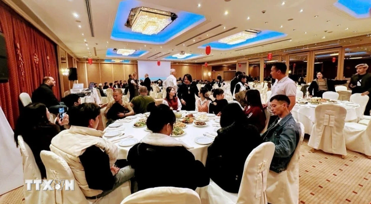 Tết Việt ấm áp kết nối hợp tác Việt Nam - Hy Lạp