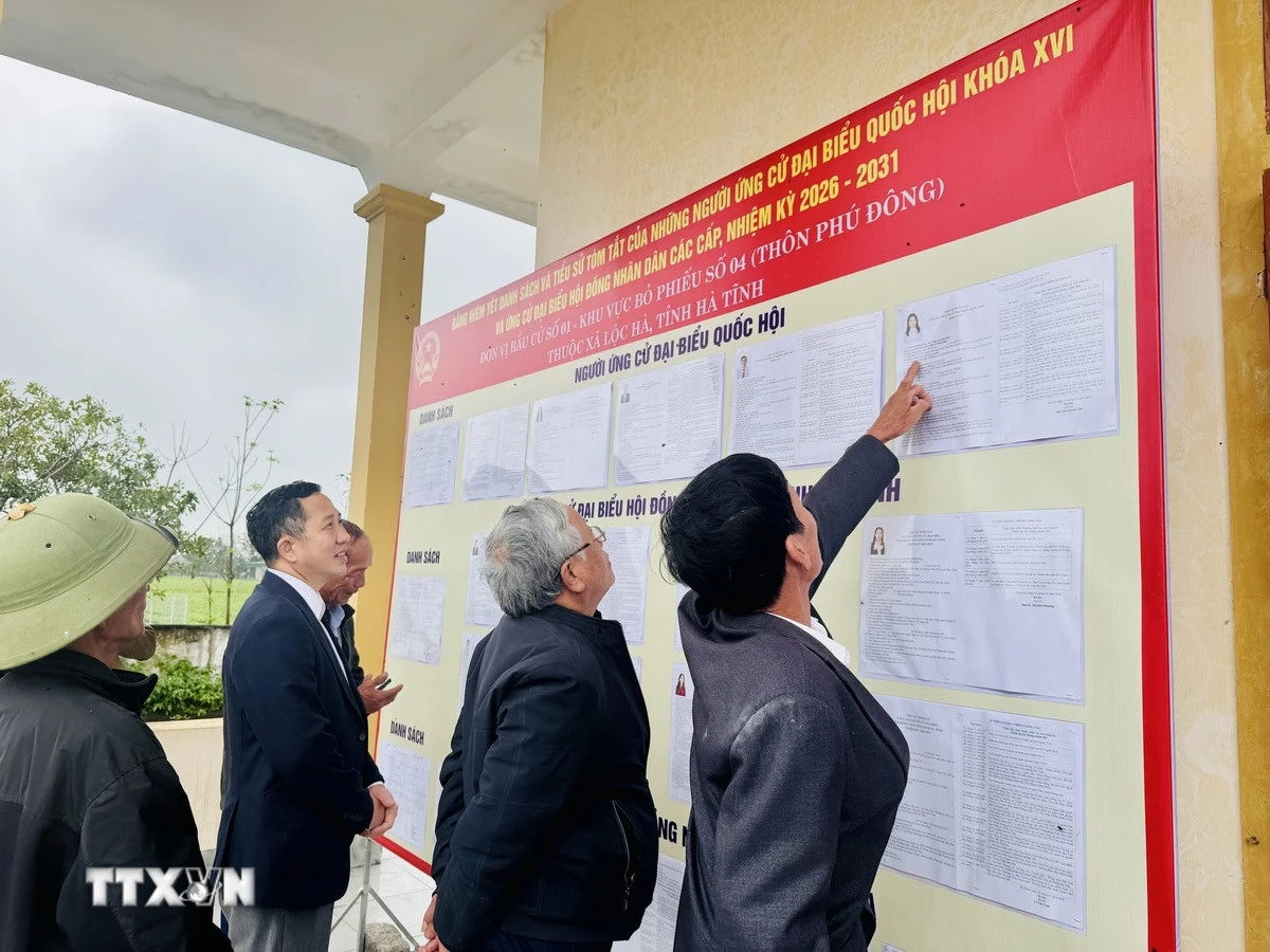 Hà Tĩnh chuẩn bị chu đáo cho Ngày hội non sông, ngư dân gác việc ra khơi để bầu cử