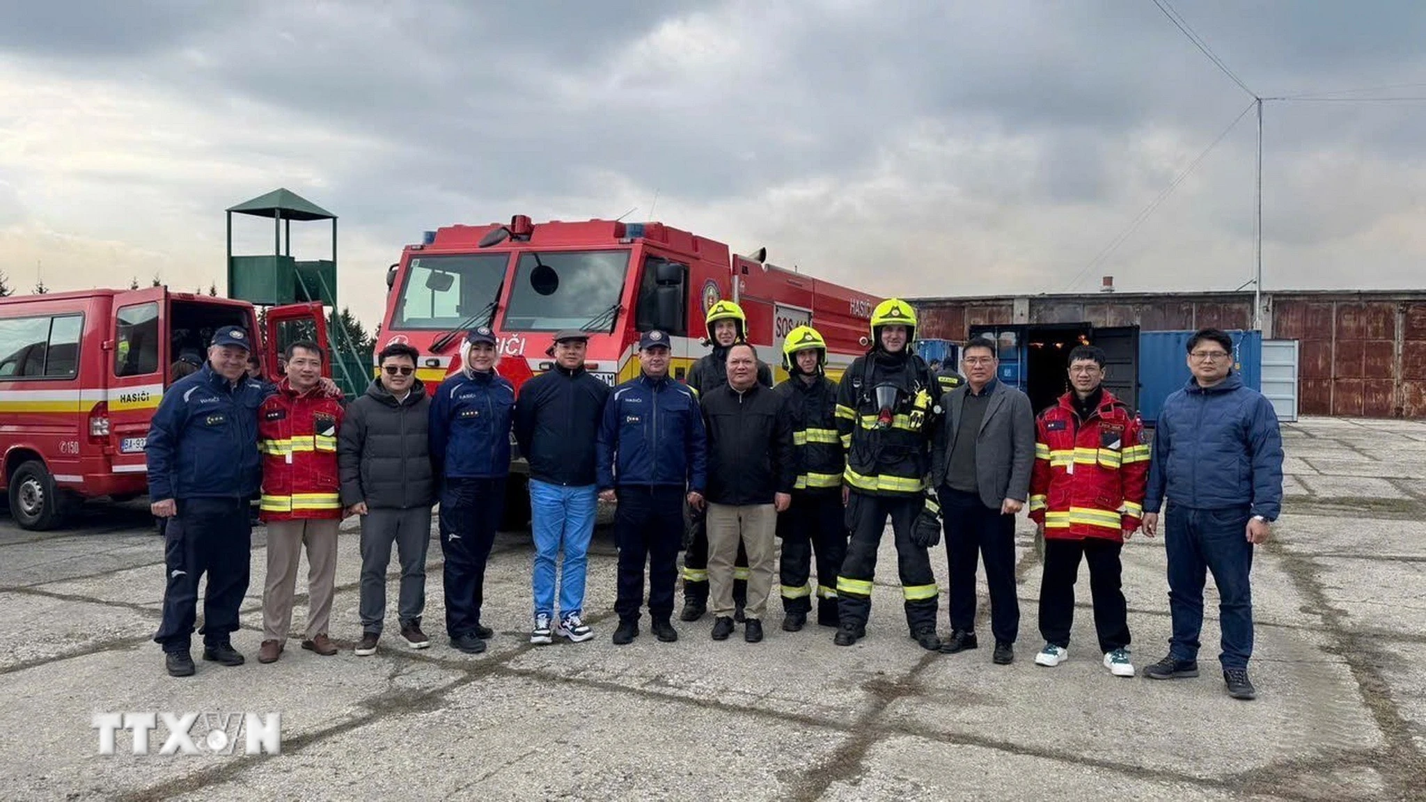Thúc đẩy hợp tác Việt Nam - Slovakia về phòng cháy chữa cháy và cứu nạn cứu hộ