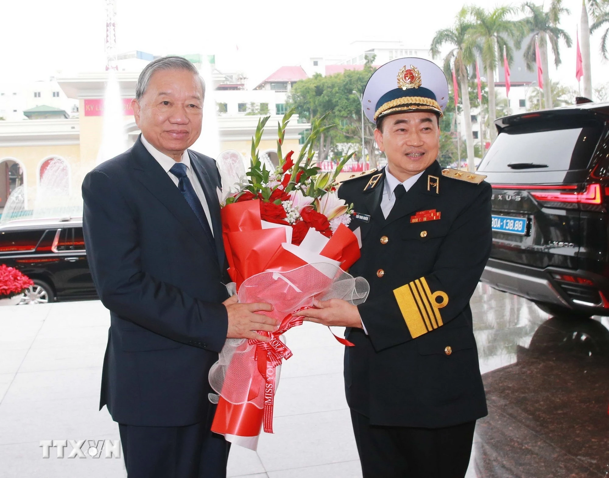 Tổng Bí thư Tô Lâm: Xây dựng thế trận lòng dân trên biển ngày càng vững chắc