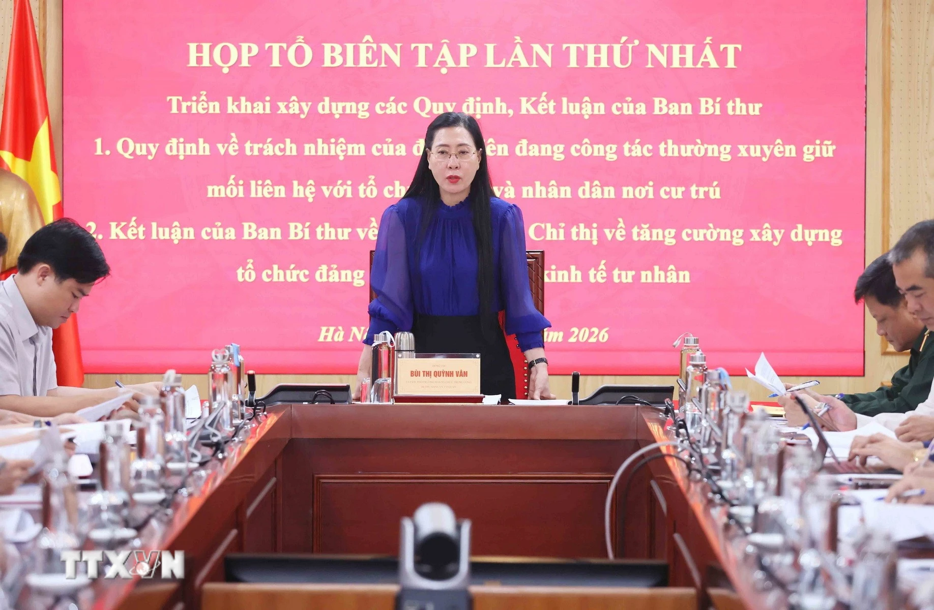Tăng cường mối liên hệ giữa đảng viên với tổ chức đảng và nhân dân nơi cư trú