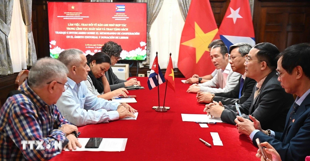 Việt Nam và Cuba tăng cường hợp tác trong lĩnh vực xuất bản sách