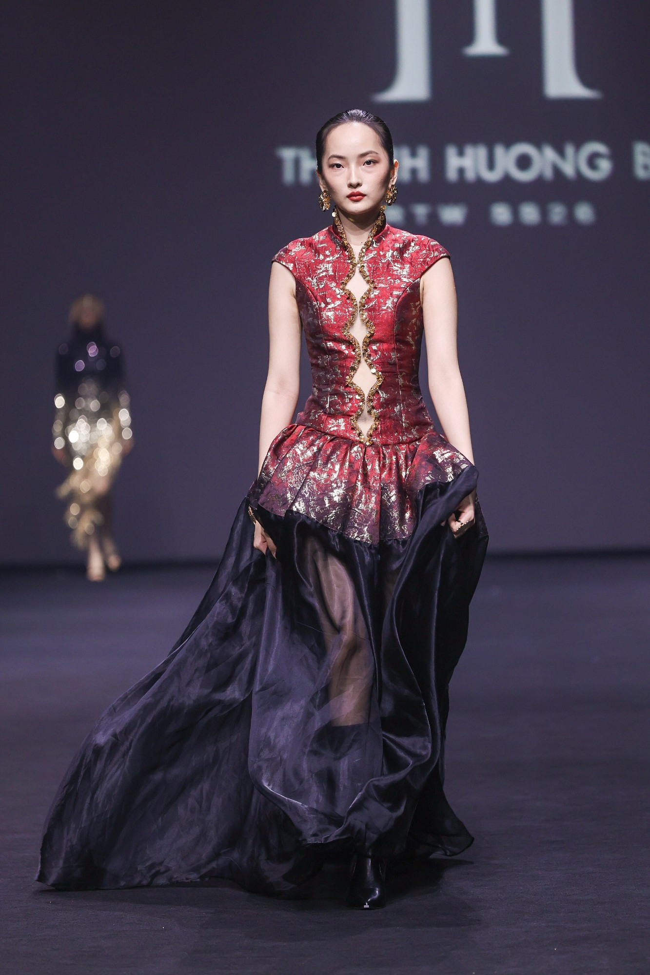 wang8120.jpg
