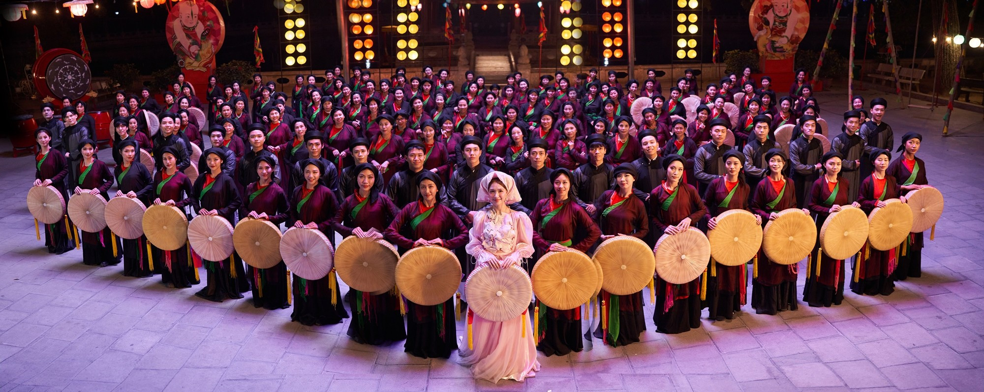 MV “Bắc Bling” của Hòa Minzy là minh chứng cho việc âm nhạc có thể giúp du lịch “tỏa sáng” theo một cách khác. (Ảnh: CTV/Vietnam+)