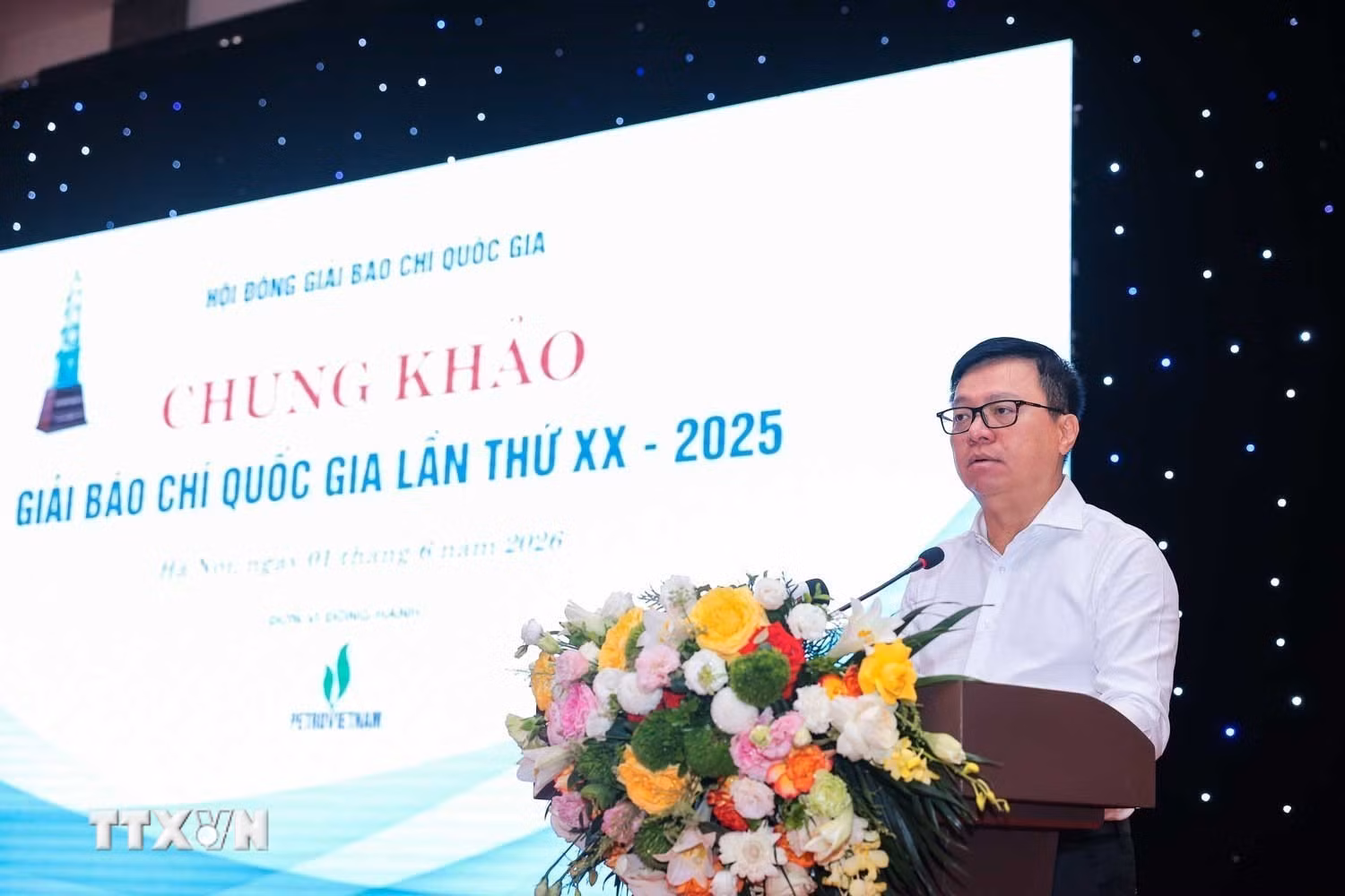 ttxvn-vna-potal-chung-khao-giai-bao-chi-quoc-gia-lan-thu-20-nam-2026-8797365.jpg