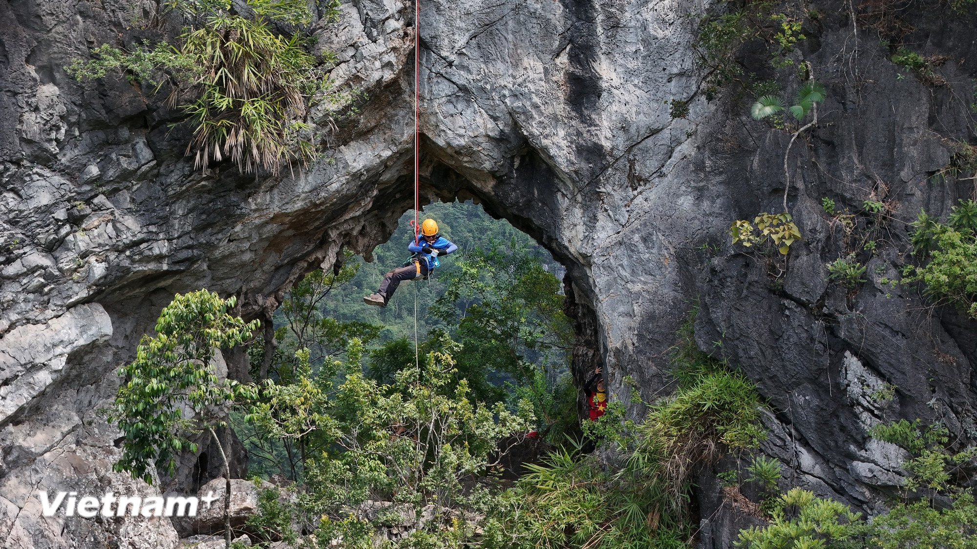 Việt Nam có những vùng địa chất đặc biệt phù hợp để phát triển loại hình du lịch mạo hiểm. (Ảnh: CTV/Vietnam+)