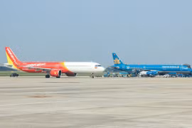 Máy bay của các hãng hàng không tại Sân bay quốc tế Nội Bài.