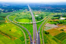 Một nút giao trên tuyến cao tốc Thành phố Hồ Chí Minh-Long Thành-Dầu Giây. (Ảnh: PV/Vietnam+)