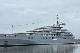 Siêu du thuyền hạng sang EMERALD KAIA đã được được Công ty Trách nhiệm hữu hạn Một thành viên Đóng tàu Hạ Long hạ thủy an toàn. (Ảnh: SBIC)