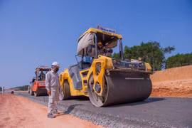 Ngành Giao thông Vận tải bứt tốc để bước vào kỷ nguyên mới