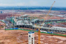 Các gói thầu của Cảng Hàng không Quốc tế Long Thành đang được các nhà thầu đẩy nhanh tiến độ thi công. (Ảnh: PV/Vietnam+)