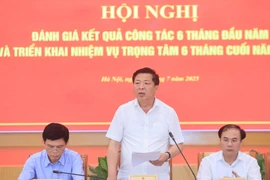 Bộ trưởng Bộ Xây dựng Trần Hồng Minh chỉ đạo chỉ đạo tại Hội nghị đánh giá kết quả công tác 6 tháng đầu năm và triển khai nhiệm vụ trọng tâm 6 tháng cuối năm 2025. (Ảnh: PV/Vietnam+)