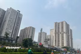 Bộ Xây dựng dự báo sẽ tập trung chủ yếu vào phân khúc nhà ở vừa túi tiền, căn hộ chung cư có giá phù hợp tại các đô thị lớn. (Ảnh: Việt Hùng/Vietnam+)