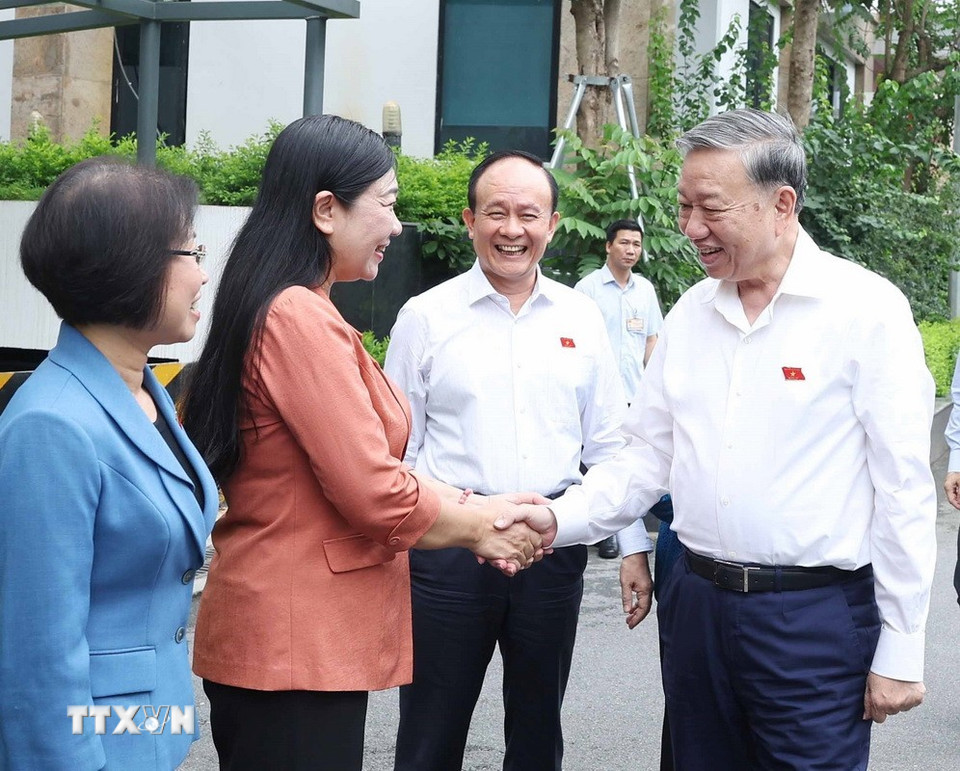 Tổng Bí thư Tô Lâm và các đại biểu. (Ảnh: Thống Nhất/TTXVN)