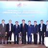 Ông Nguyễn Lộc Hà, Phó Chủ tịch Thường trực Ủy ban Nhân dân Thành phố Hồ Chí Minh tiếp ông Phouvong Ounkhamsen, Bí thư Tỉnh ủy, Chủ tịch Hội đồng Nhân dân tỉnh Xiangkhouang, Lào. (Ảnh: Xuân Khu/TTXVN)