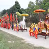 Lễ rước phụng nghinh từ đền Đèo Kẻng về đền Công đồng Bắc Lệ. (Ảnh: Anh Tuấn/TTXVN)