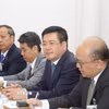 Phó Chủ tịch Quốc hội Nguyễn Hồng Diên và Đoàn đại biểu cấp cao Việt Nam tại buổi hội đàm chính thức với lãnh đạo Quốc hội Nam Phi trong khuôn khổ chuyến thăm. (Ảnh: Đặng Huyền/TTXVN)