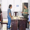 Cơ quan điều tra tống đạt các quyết định đối với bị can Nguyễn Ngọc Thảo. (Ảnh: TTXVN phát)