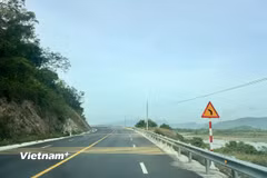 Sau hơn 2 năm thi công, Dự án cải tạo, nâng cấp Quốc lộ 28B qua tỉnh Bình Thuận đã hoàn thành. (Ảnh: Việt Hùng/Vietnam+)