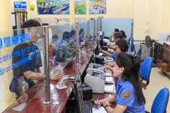 Ngành Đường sắt bắt đầu mở bán 300.000 vé tàu Tết Nguyên Đán Đinh Mùi. (Ảnh: PV/Vietnam+)