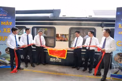 Tổng công ty Đường sắt Việt Nam đã ra mắt sản phẩm đoàn tàu hiện đại, đa chức năng và tích hợp công nghệ số. (Ảnh: PV/Vietnam+)