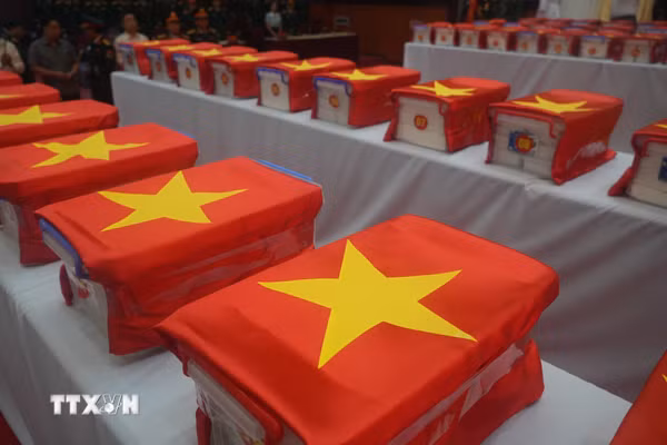 Thanh Hóa: Thực hiện nghiêm “5 đúng” trong vận chuyển, bàn giao mẫu hài cốt liệt sỹ