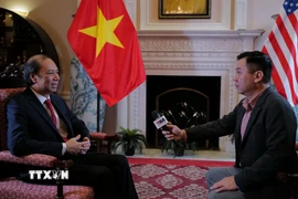 Đại sứ Việt Nam tại Hoa Kỳ Nguyễn Quốc Dũng trả lời phỏng vấn TTXVN về mục tiêu trọng tâm và thông điệp chính mà Tổng Bí thư Tô Lâm mang tới Hoa Kỳ trong chuyến công tác này. (Ảnh: Hồng Nguyên/TTXVN)